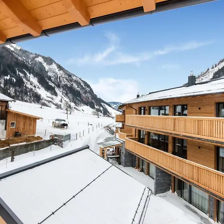Golden Lodges With Parking * Rauris