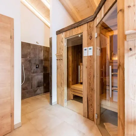 Golden Lodges With Parking Appartement *